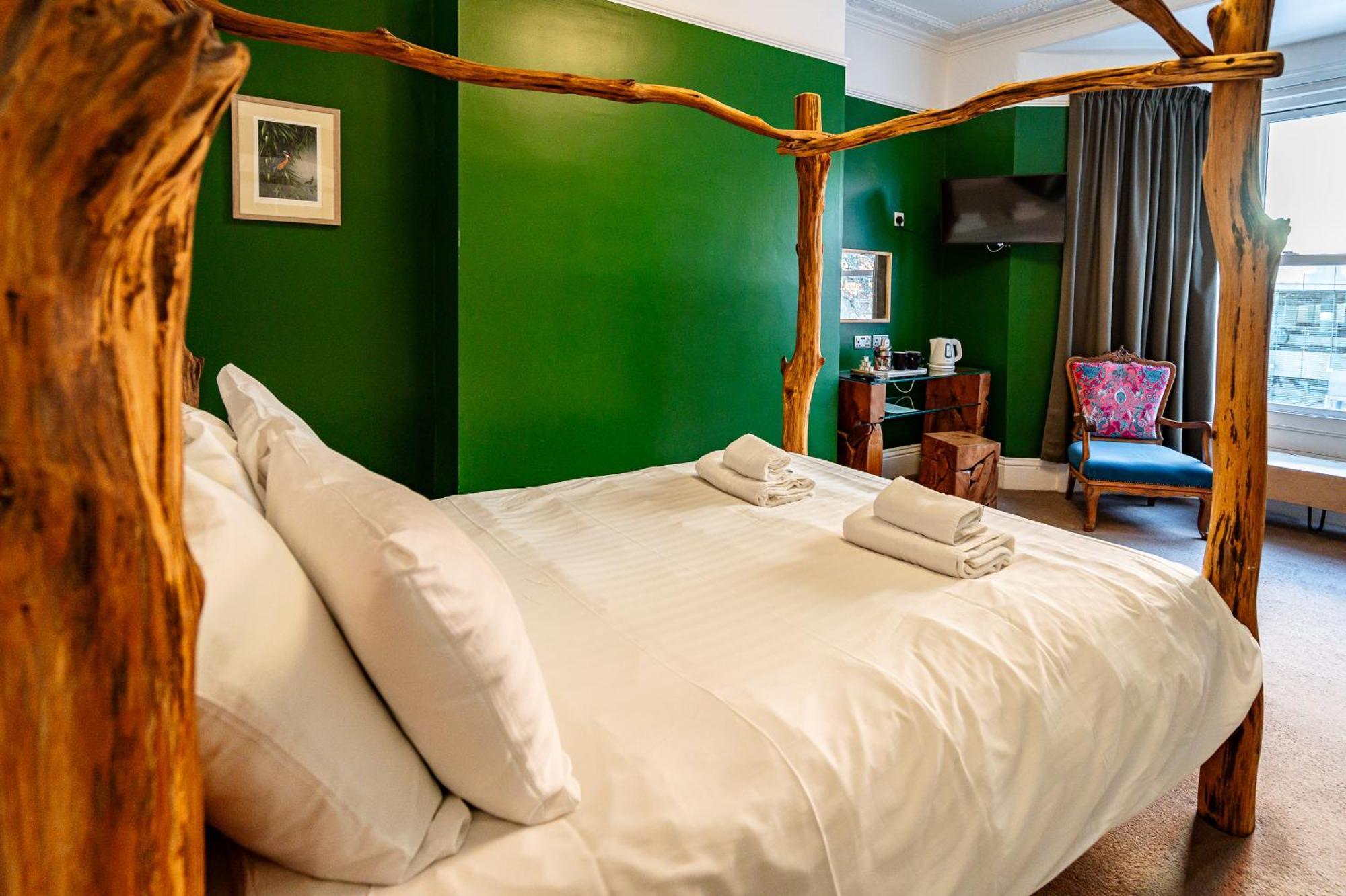 The Lodge Harrogate Bagian luar foto