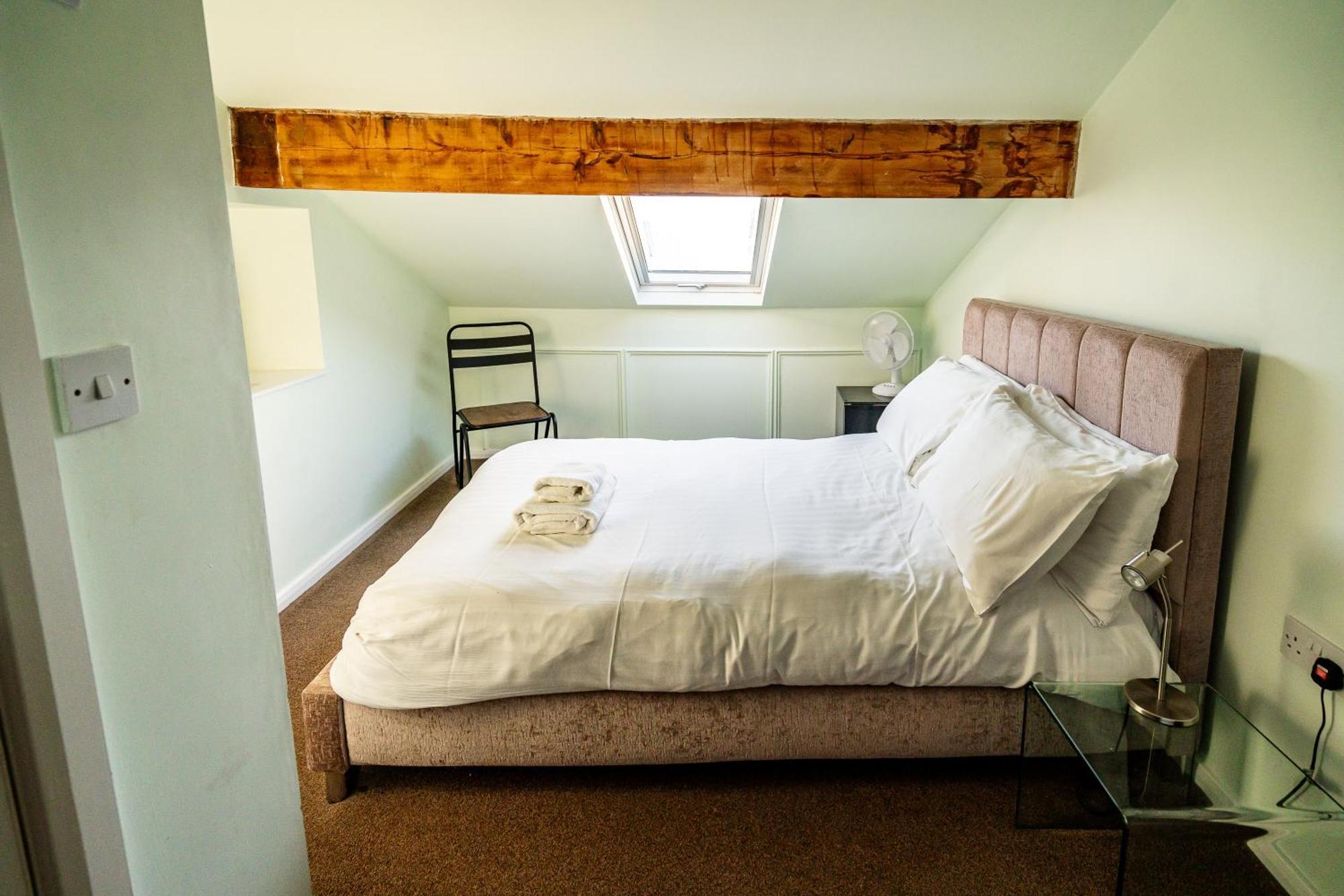 The Lodge Harrogate Bagian luar foto