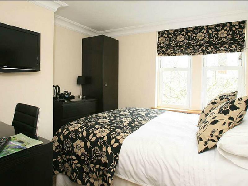 The Lodge Harrogate Bagian luar foto