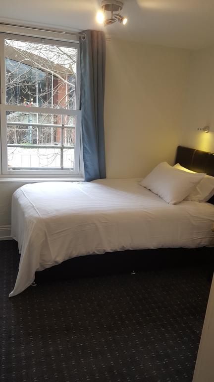 The Lodge Harrogate Bagian luar foto
