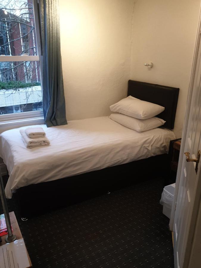 The Lodge Harrogate Bagian luar foto